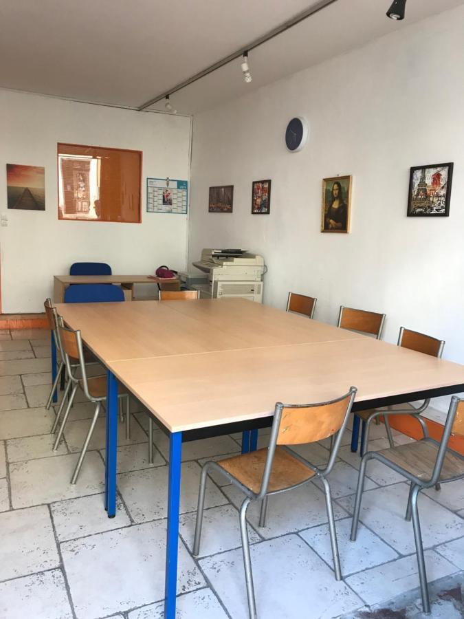 Espace Grenouillit Aubenas公寓 外观 照片